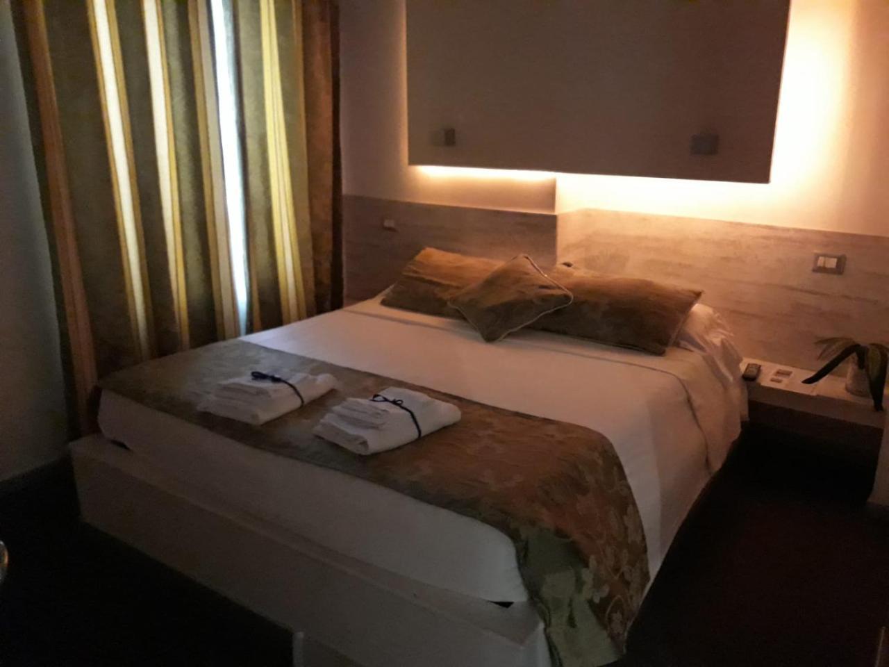Relais San Pietro Hotel Roma Exterior foto